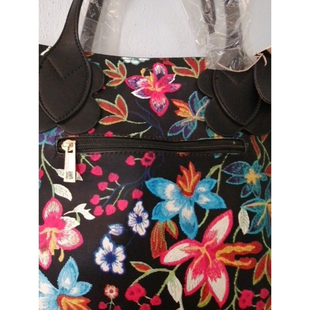 Mellow World Handbag Womens Multicolor Floral XL Zip Close Double Handle NEW‎ - Picture 2 of 7